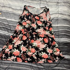 Small floral nursing top